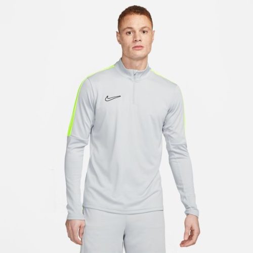 TEAMSPORT,NIKE